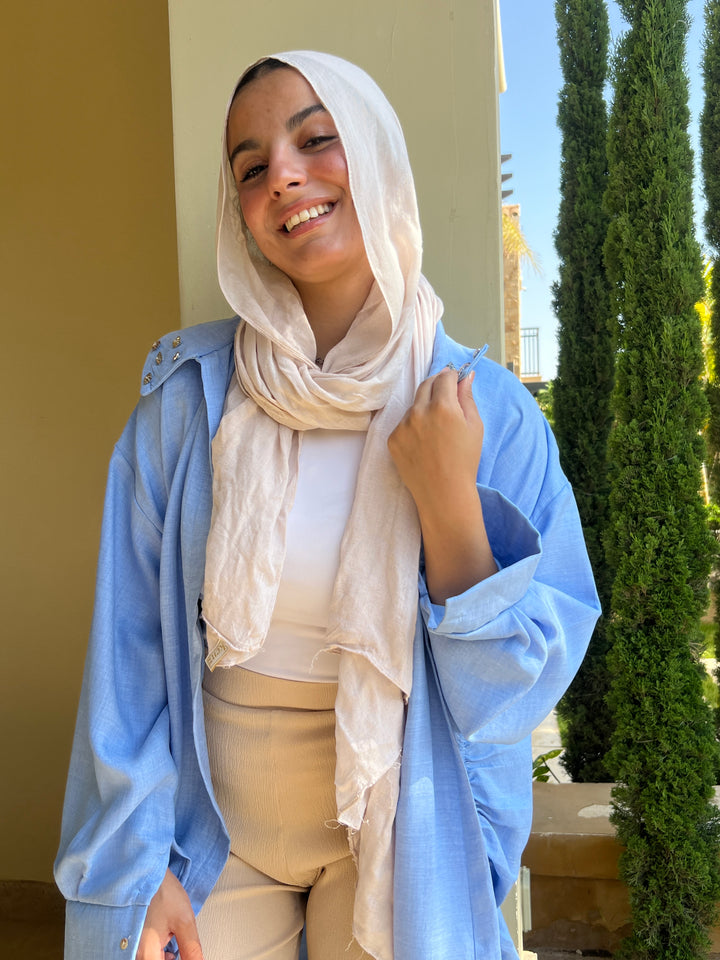 Nazli in Sky Blue